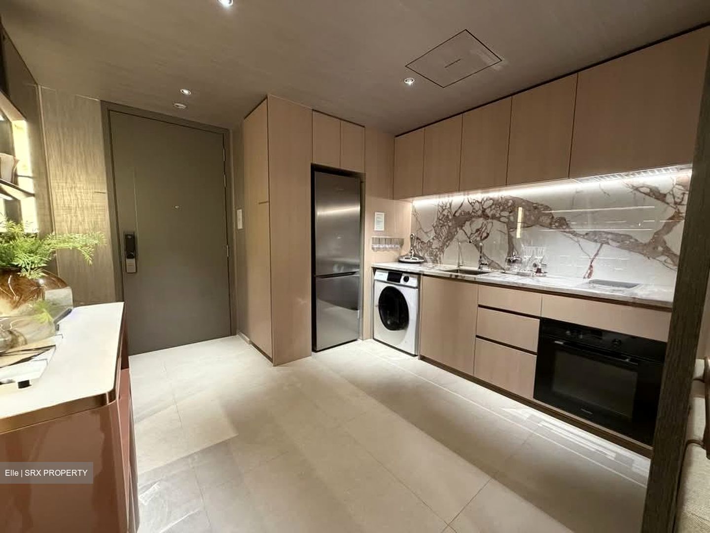 Bayshore Walk (D16), Condominium #566161021